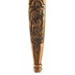 Antik vadásztőr. Réz keresztvas, hüvely, figurális díszítéssel, csont markolattal. 36 cm / Antique hunter dagger...