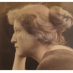 Lucy Hoesch Ernst (1864-1944) gyermekpszichológus aláírt és dedikált fotója Vértes O. József (1881-1953...