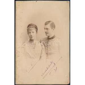 cca 1890 Mária Valéria főhercegnő és Ferenc Szalvátor főherceg, keményhátú fotó Adéle műterméből, felületi sérülésekkel...