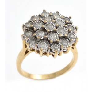 Arany (Au/18k) Női Art Deco fazonú koktélgyűrű 19 darab brillel (cca. 0,57ct) ékítve, jelzett, bruttó:10,7g, m...
