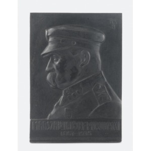 R. SOJKO ? (czynny w latach 30. XX w.), Plakieta z wizerunkiem Józefa Piłsudskiego