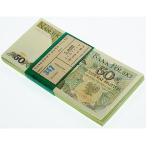 paczka bankowa 50 złotych 1988 - ser. HM