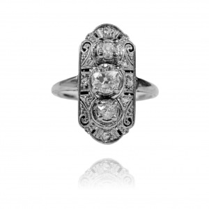 Diamond ring made of gold