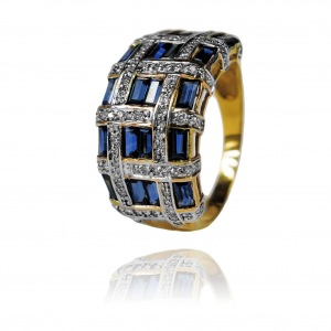Komplet biżuterii - pierścionek oraz kolczyki z szafirami i diamentami
