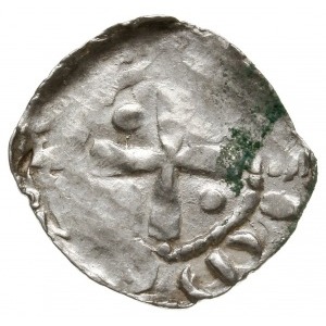 denar 990-1024; Aw: Napis AVG; Rw: Krzyż z kulkami w ką...