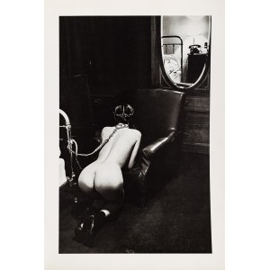 Helmut Newton, Hotel Room, Place de la République, Paris 1976 z teki ''Special Collection 24 photos lithographs'', 1979