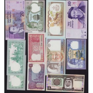 Lot of World paper money: Israel, Nepal, Morocco, India, Yemen, Saudi Arabia (11)