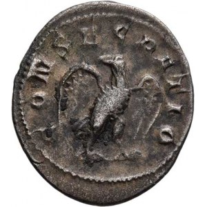 Alexander Severus - posmrtná ražba za Traiana Decia, AR Antoninianus, Rv:CONSECRATIO., sedící ore