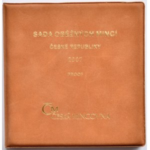Sada oběžných mincí 2007, etue s certifikátem, pamětní medaile 5 hal. 1924