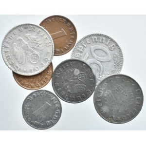 NĚMECKO III. ŘÍŠE, Německo, drobné mince se svastikou, 7 ks