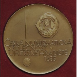 Úprka, J. 1985, AE 60mm, Nález mincí ve Zlechově, ČNS pobočka Uherské Hradiště, etue