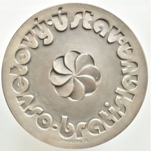 Bratislava , Osvětový ústav , sign.: Zdravecký 78, medaile s udělovacím dekretem 1982, 80mm, postř.pat., orig.etue