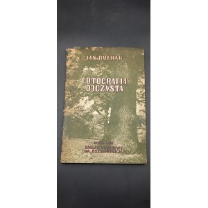 Jan Bułhak Fotografia ojczysta Rzecz o uspołecznieniu fotografii z ilustracjami autora Okładka Zofia Czerwińska