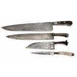 Tři porcovací nože a dýka