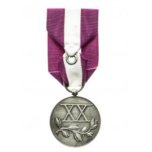 Polen, Zweite Republik Polen (1918-1939), Silberne Medaille für langjährige Verdienste XX Jahre, Warschau