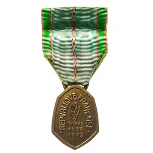 Francja, medal pamiątkowy II Wojny Światowej 1939 - 1945.