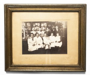 Mitarbeiterfoto im Restaurant, Kościan 1930