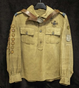 Scout uniform + instructor's belt l. 30/40, Polish Scouting Association, Buk