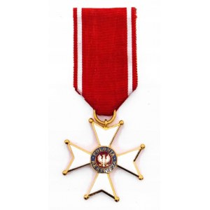 Polska, PRL (1944-1989), Krzyż Kawalerski Orderu Odrodzenia Polski z legitymacją