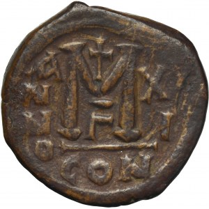 Cesarstwo Bizantyjskie, Justyn II, Follis