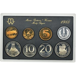 Set, 1988 vintage circulating coin set (7 pieces).