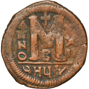 Cesarstwo Bizantyńskie, Justynian I, Follis