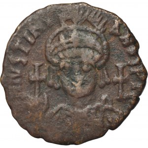 Byzantine Empire, Justinianus I, Half follis