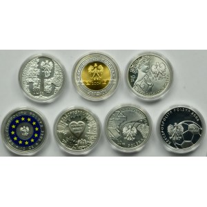 Set, 10 gold 2003-2006 (7 pieces).