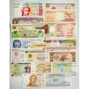 Group of world banknotes (21 pcs.)