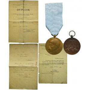 Set of medals with diplomas of Józef Owczarek