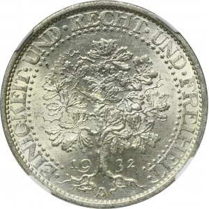 Germany, Weimar Republic, 5 Mark Berlin 1932 A - Oak - NGC MS64