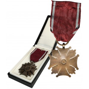 Bronze Cross of Merit - Olszewski