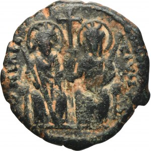 Byzantine Empire, Justinian II, 1/2 Follis