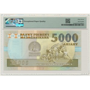 Madagascar, 25.000 Francs=5.000 Ariary (1993) - PMG 67 EPQ