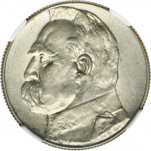 Piłsudski, 5 złotych 1938 - NGC AU DETAILS