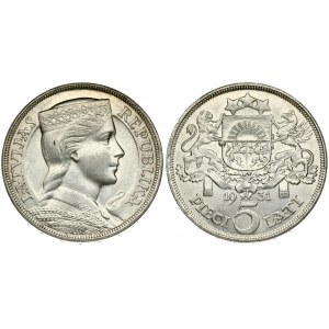 Latvia 5 Lati 1931. Obverse: Crowned head right. Reverse: Arms with supporters above value. Edge Description: DIEVS **...