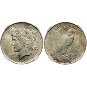 USA 1 Dollar 1922 'Peace Dollar' Philadelphia. Obverse: Capped head of Liberty left; headband with rays. Lettering...