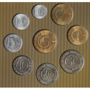 Słowenia, zestaw 9 monet w okolicznościowym blistrze