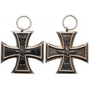 Set of two Iron Crosses 2nd Class 1914
