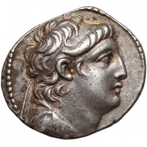 SYRIA, Seleukid Kingdom, Antiochus VII Euergetes-Sidetes, Tetradrachm Tyre (136/5 BC)