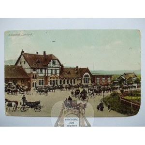 Lądek Zdrój, Bad Landeck, dworzec, dorożki, ok. 1908