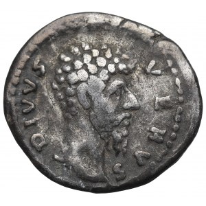 Římská říše, Lucius Verus, denár - CONSECRATIO