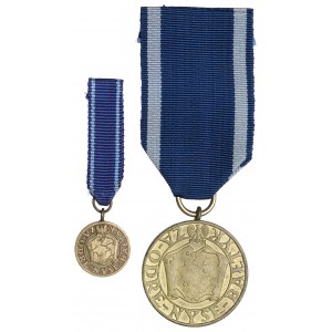 PRL, Medal Za Odrę, Nysę, Bałtyk z miniaturą