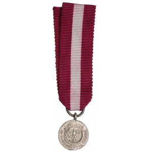 II RP, miniatura stříbrné medaile za dlouholetou službu - stříbrná mincovna