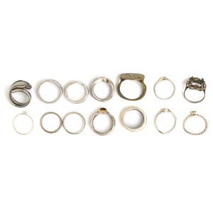 Set of rings and signet rings