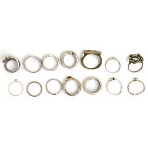 Set of rings and signet rings