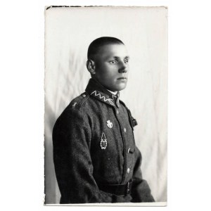 II RP, Photograph of a rifleman of the 1st Horse Rifle Regiment