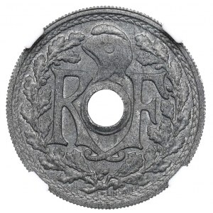 Francúzsko, 20 centov 1946 B - NGC MS64