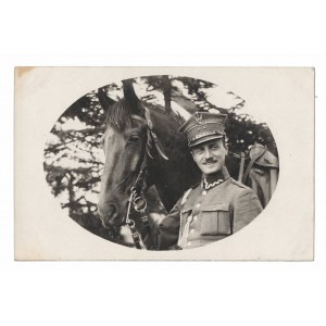 II RP, Fotografia porucznik adiutant z koniem
