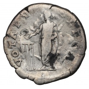 Rímska ríša, Hadrián, denár - VOTA PVBLICA